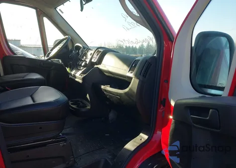 2021 Ram Promaster 1500 Low Roof 136 Wb z USA, uszkodzony, nr VIN 3C6LRVAG5ME532263